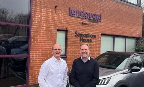 82B7221a 4Fec 424C 9Fd1 A6f9c179b3ed